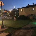 Le Rose Casa Della Ciri Lejlighed *